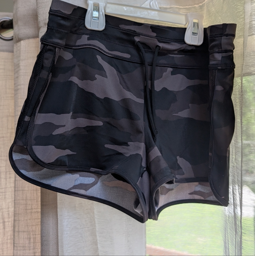 Athleta Black and Gray Camouflage Athletic Shorts